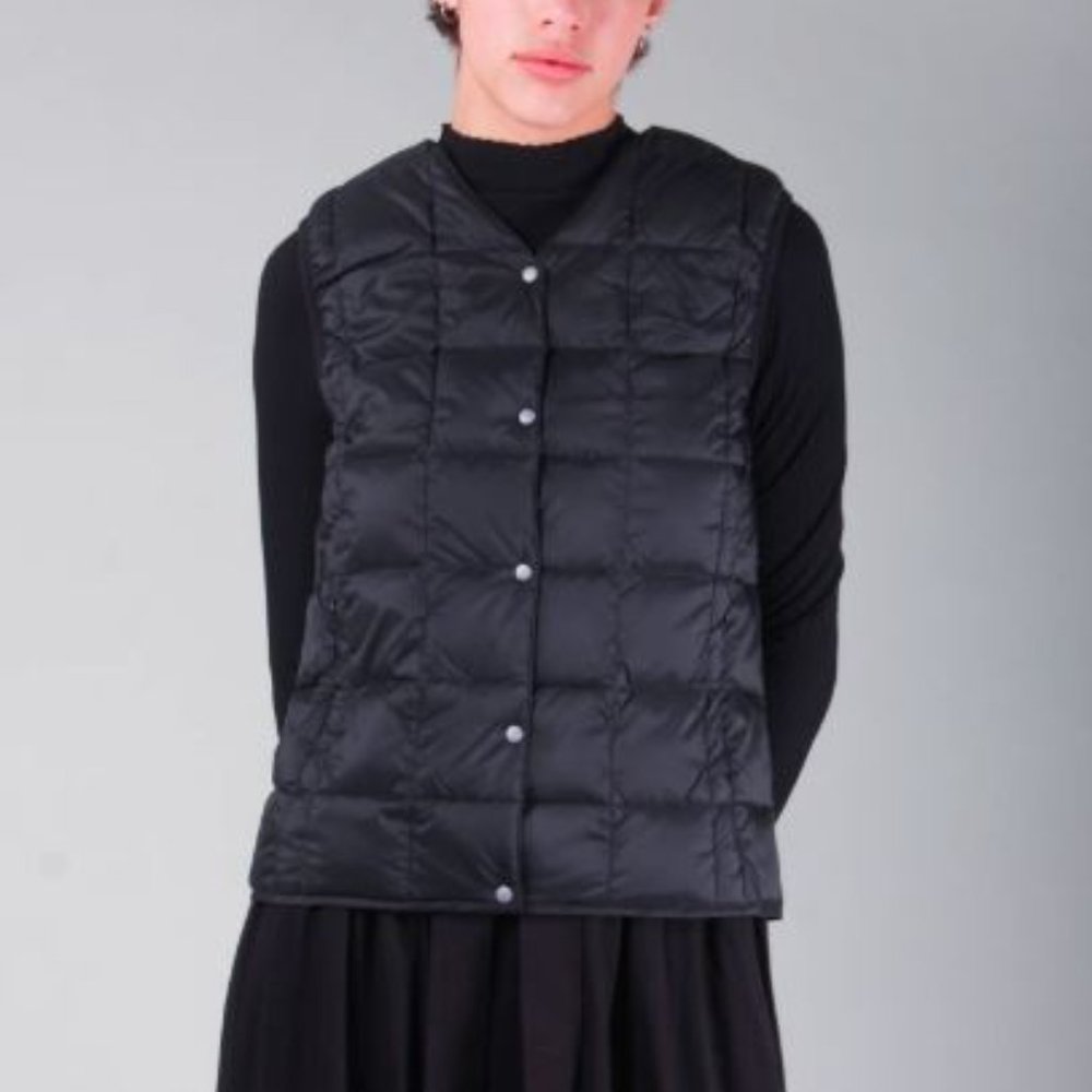 Taion V Neck Button Down Jacket - Women's